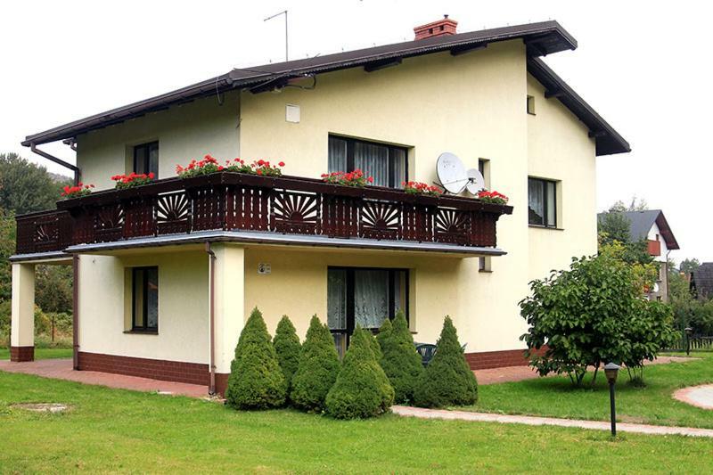 Willa Przy Deptaku Apartment Szczyrk Exterior photo